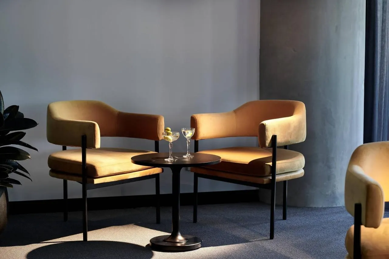 Hotel Midnight Hotel, Autograph Collection Canberra