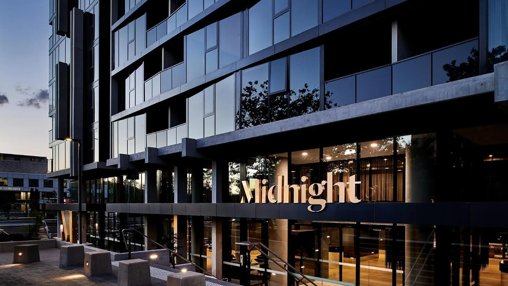 Midnight Hotel, Autograph Collection Canberra