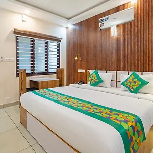 https://pine-peak-kasauli.kerala-hotels.net